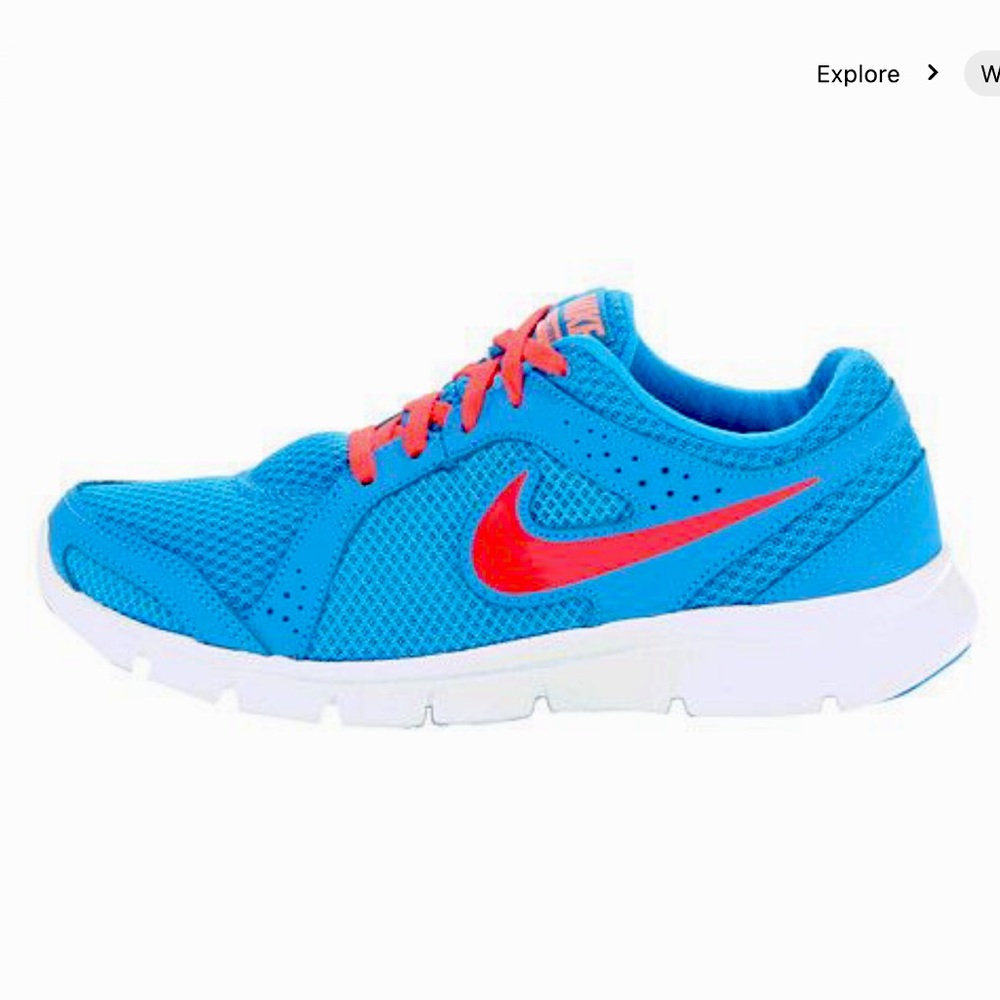 Nike Flex Experience RN 2 Sneakers.